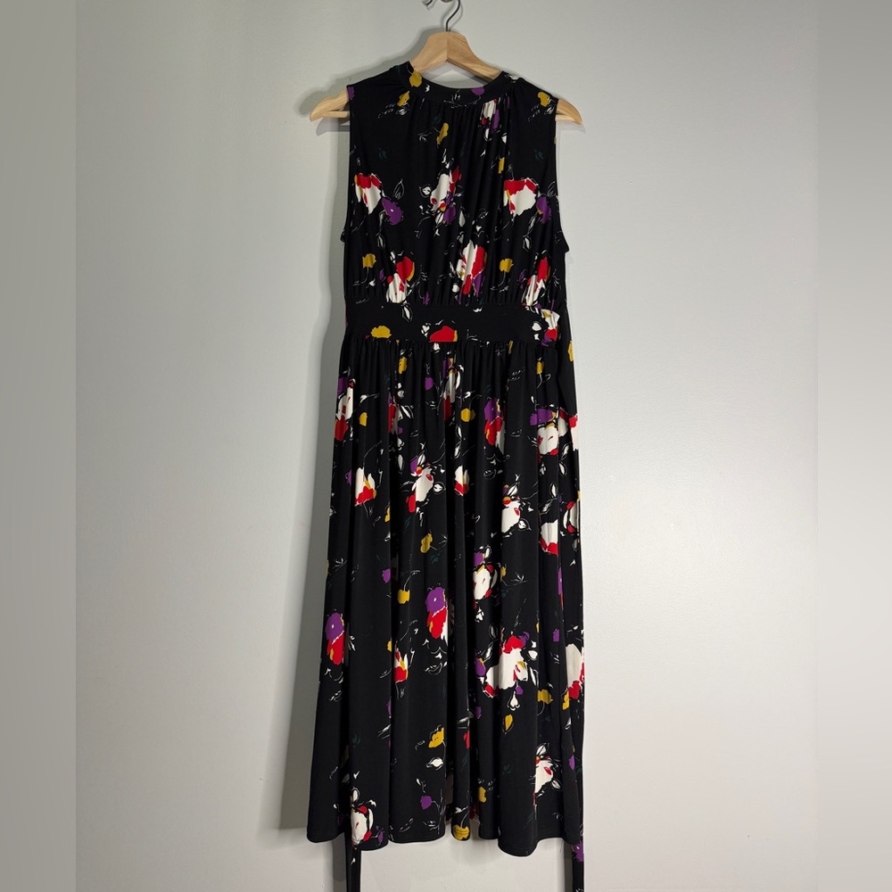 Leota Tie Neck Midi Dress size small